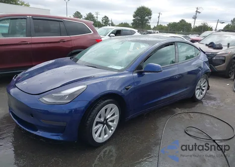 2022 Tesla Model 3 Rear-Wheel Drive from USA, damaged, VIN 5YJ3E1EA0NF370475